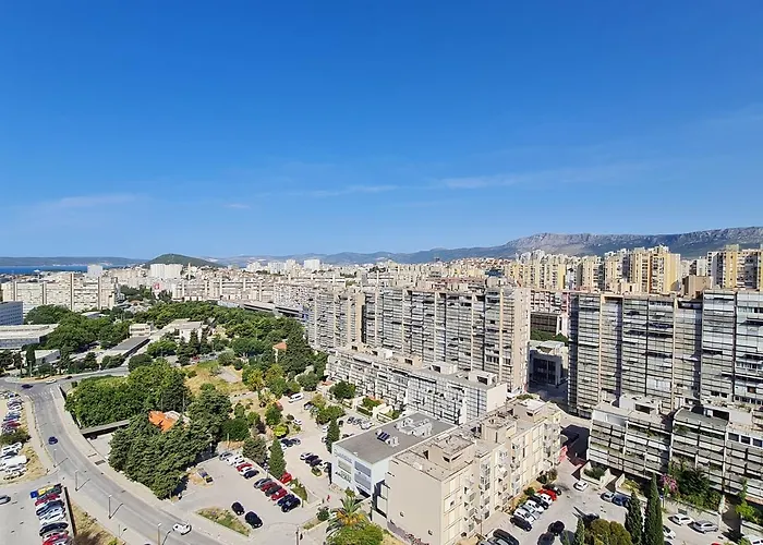 Erca * Split